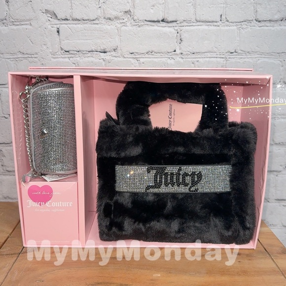 Juicy Couture Handbags - Juicy Couture Free Love Fluffy Tote Bag Gift Set